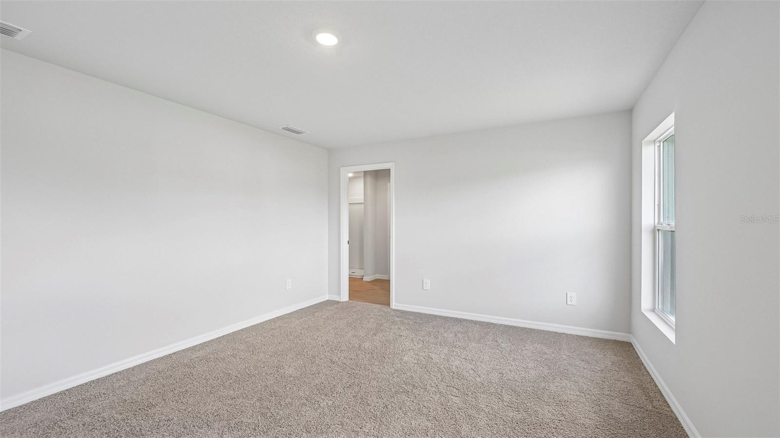 RYE CROSSING - Residential