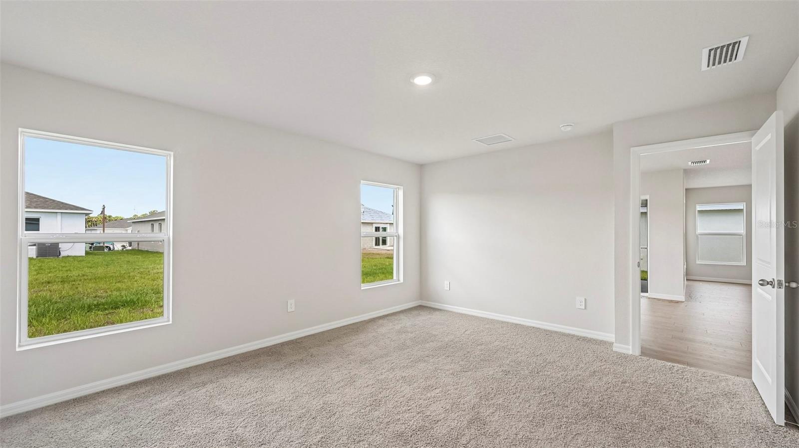 RYE CROSSING - Residential