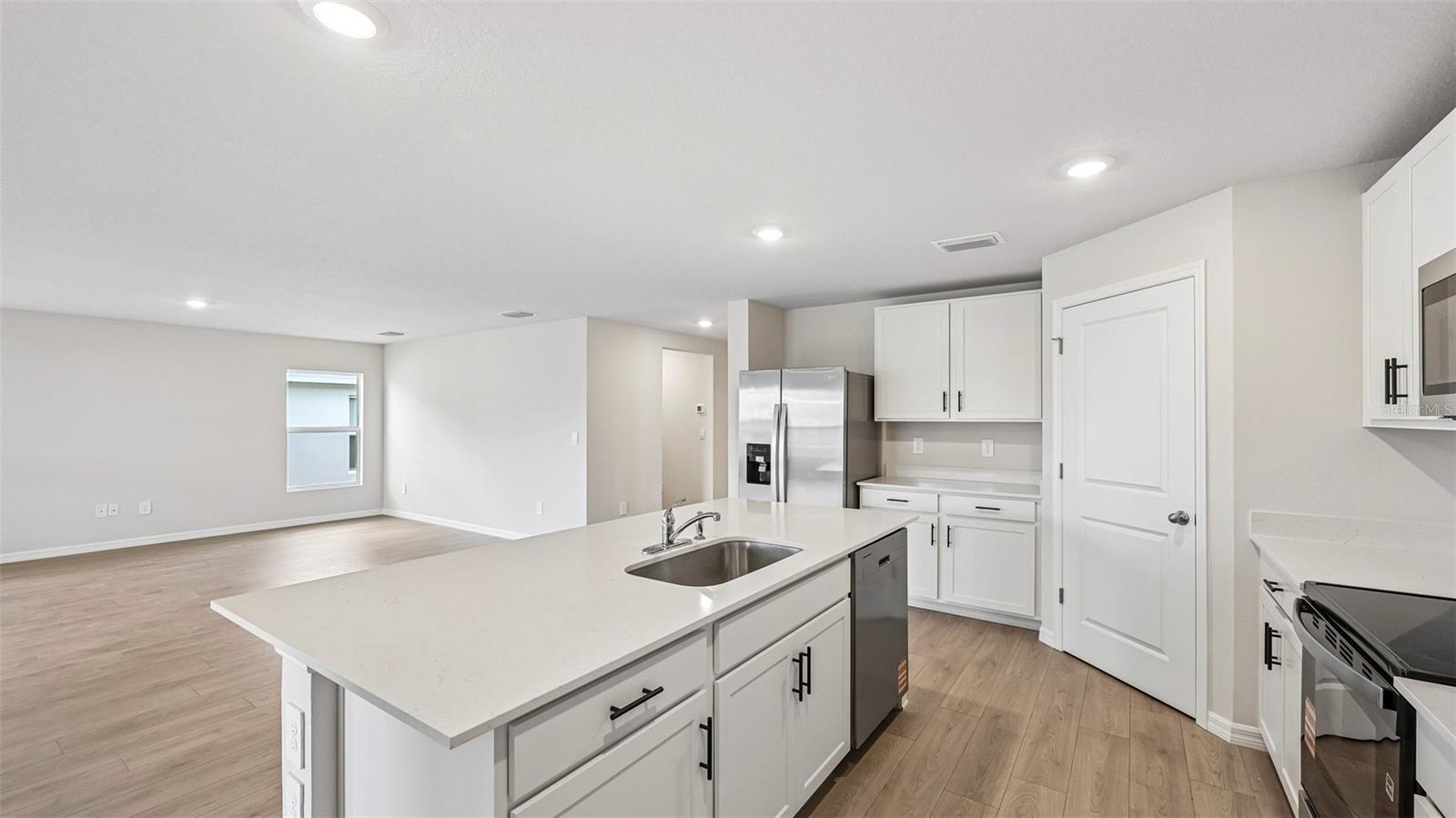RYE CROSSING - Residential