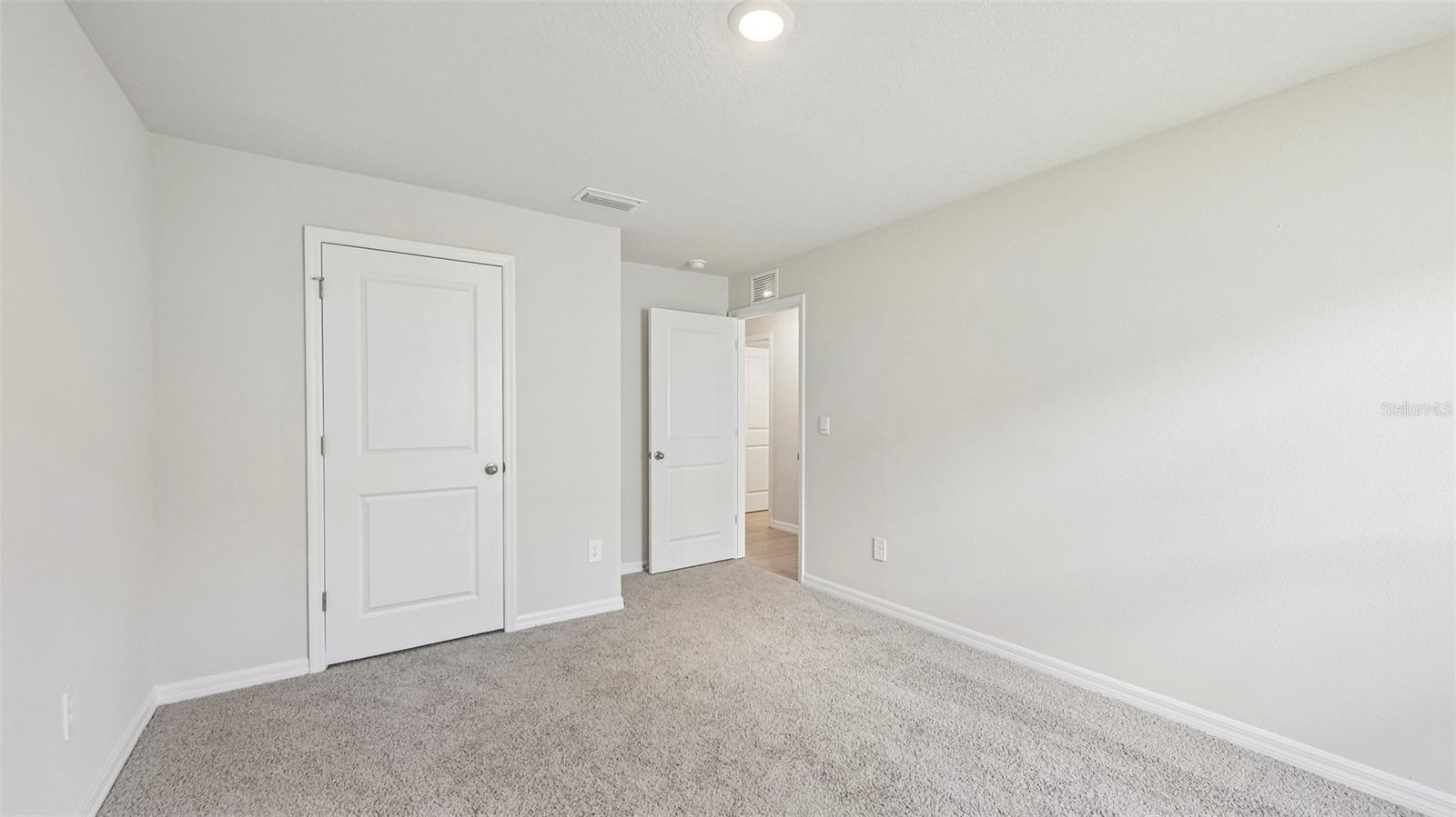 RYE CROSSING - Residential