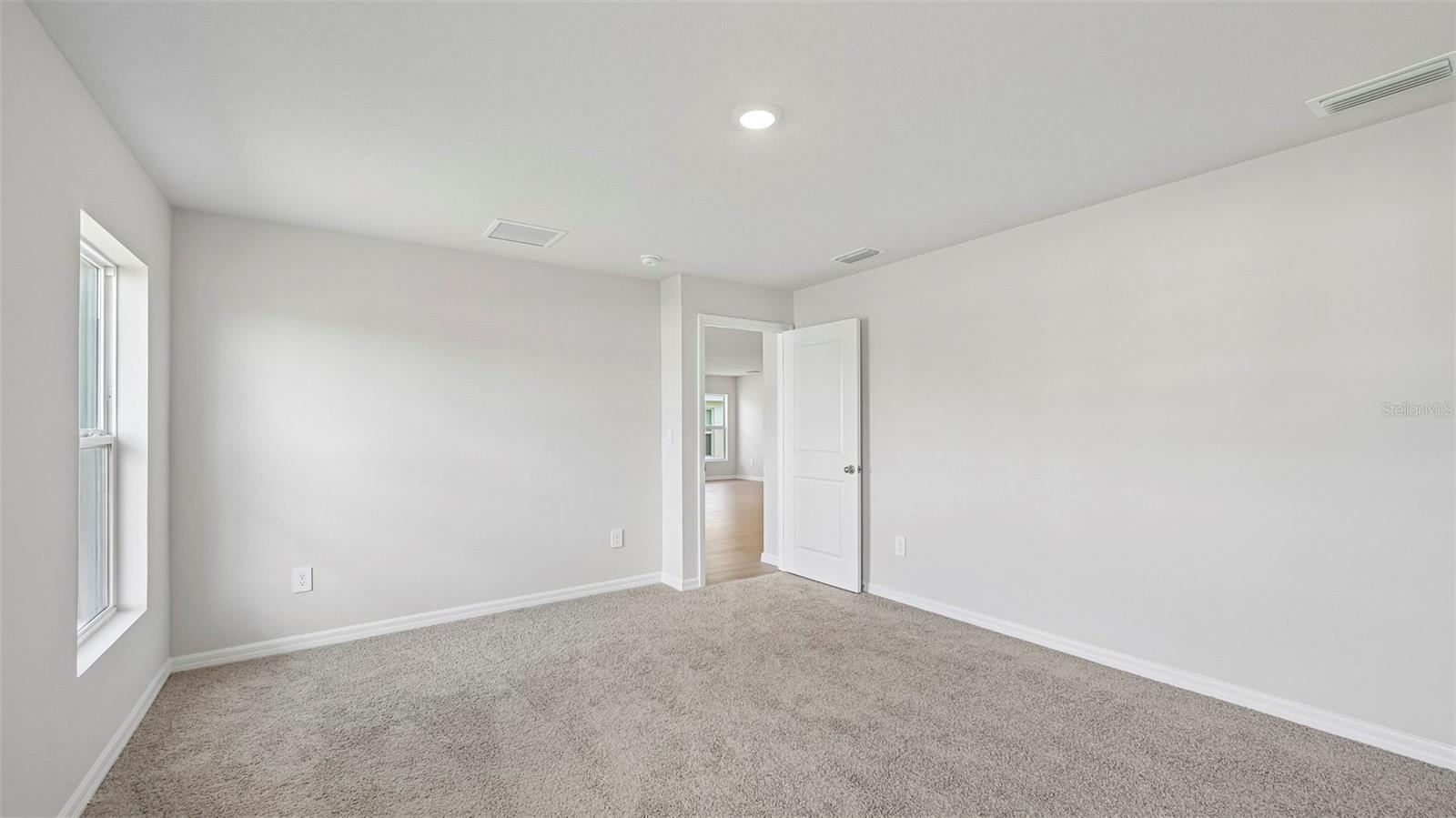 RYE CROSSING - Residential