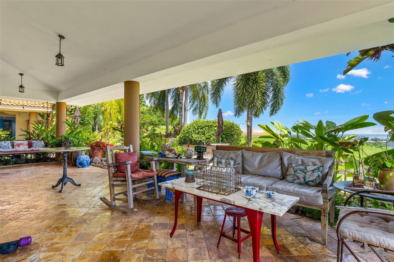 LAS VISTAS DE RIO MAR - Residential