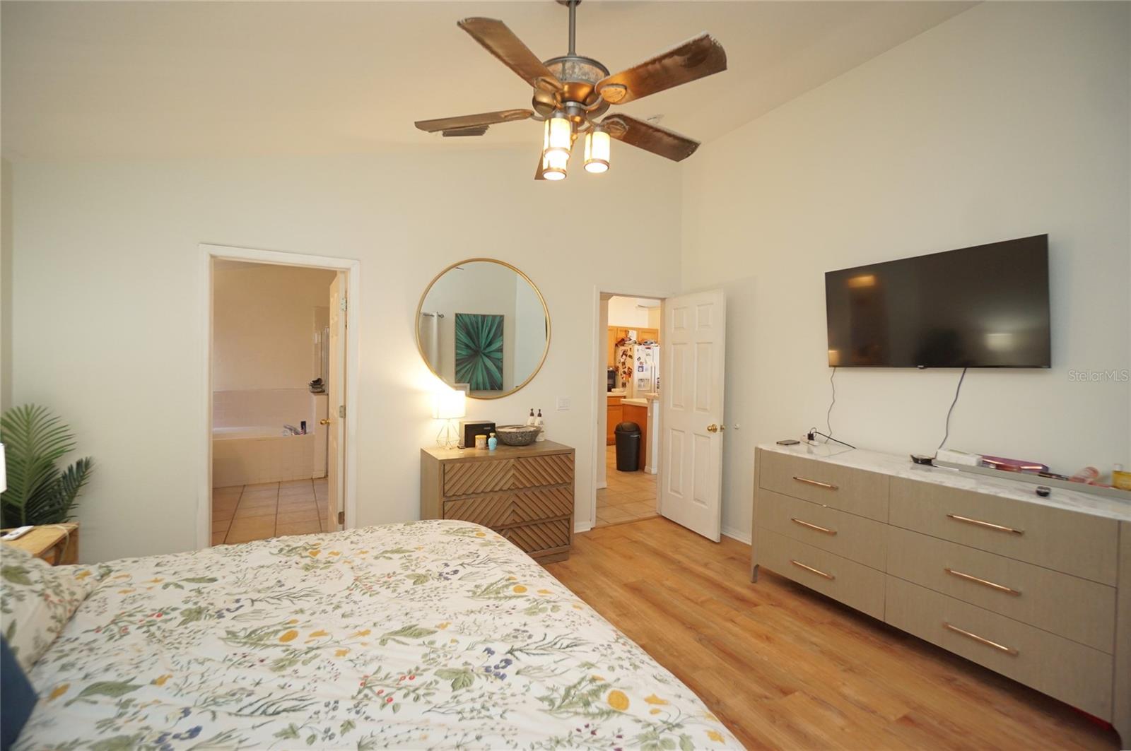 LAKE ST CHARLES UNIT 2 - Residential Lease