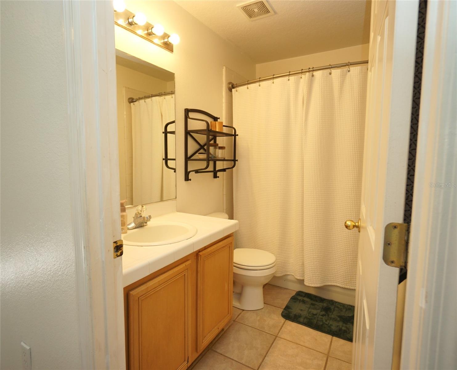 LAKE ST CHARLES UNIT 2 - Residential Lease