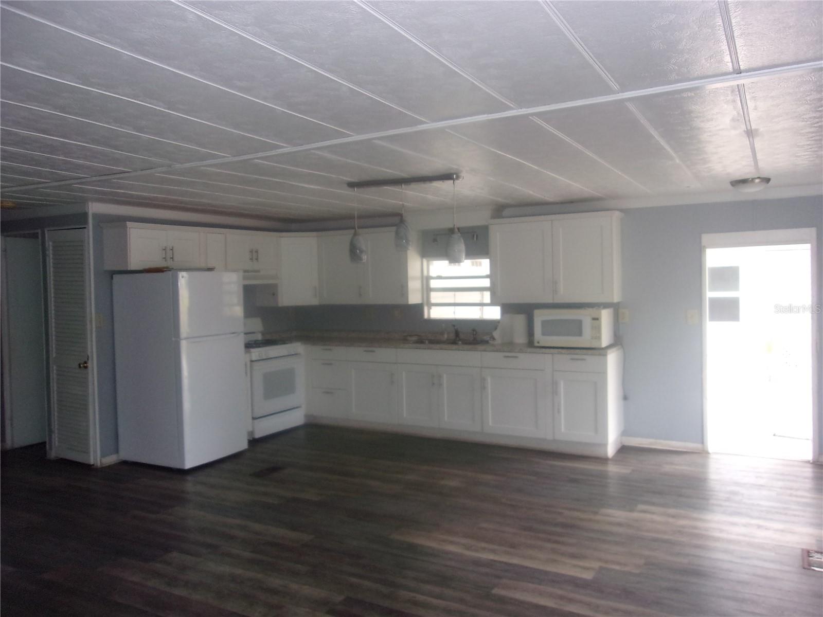 PONDEROSA PARK - Residential