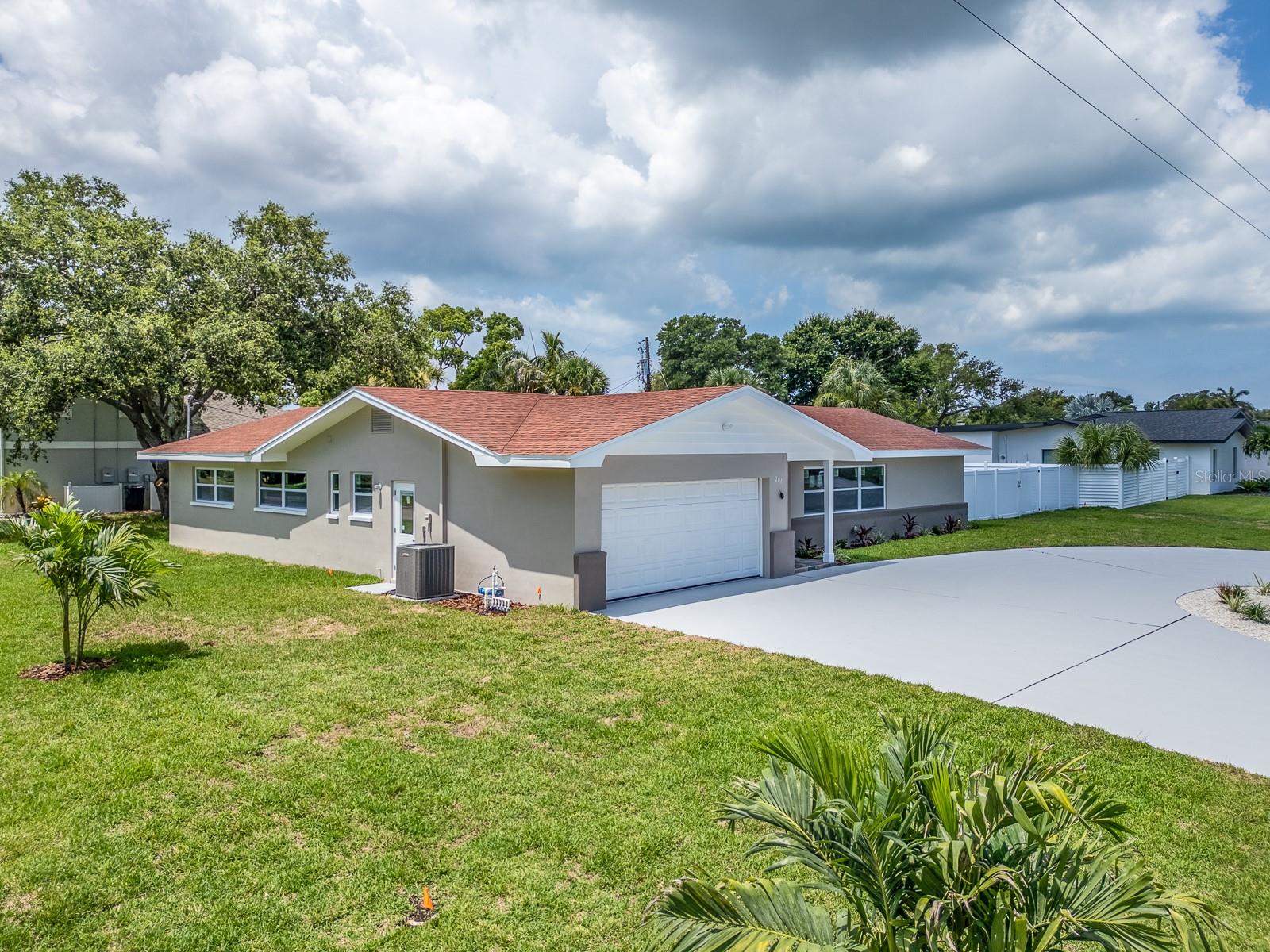 HARBOR BLUFFS SEC 1 - Residential