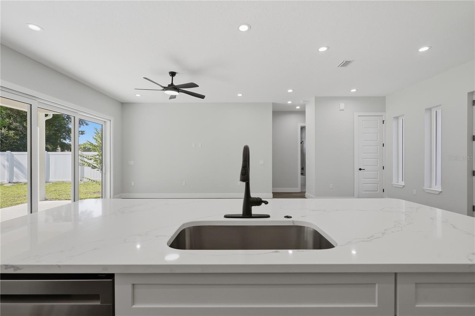 BELLE TERRE - Residential