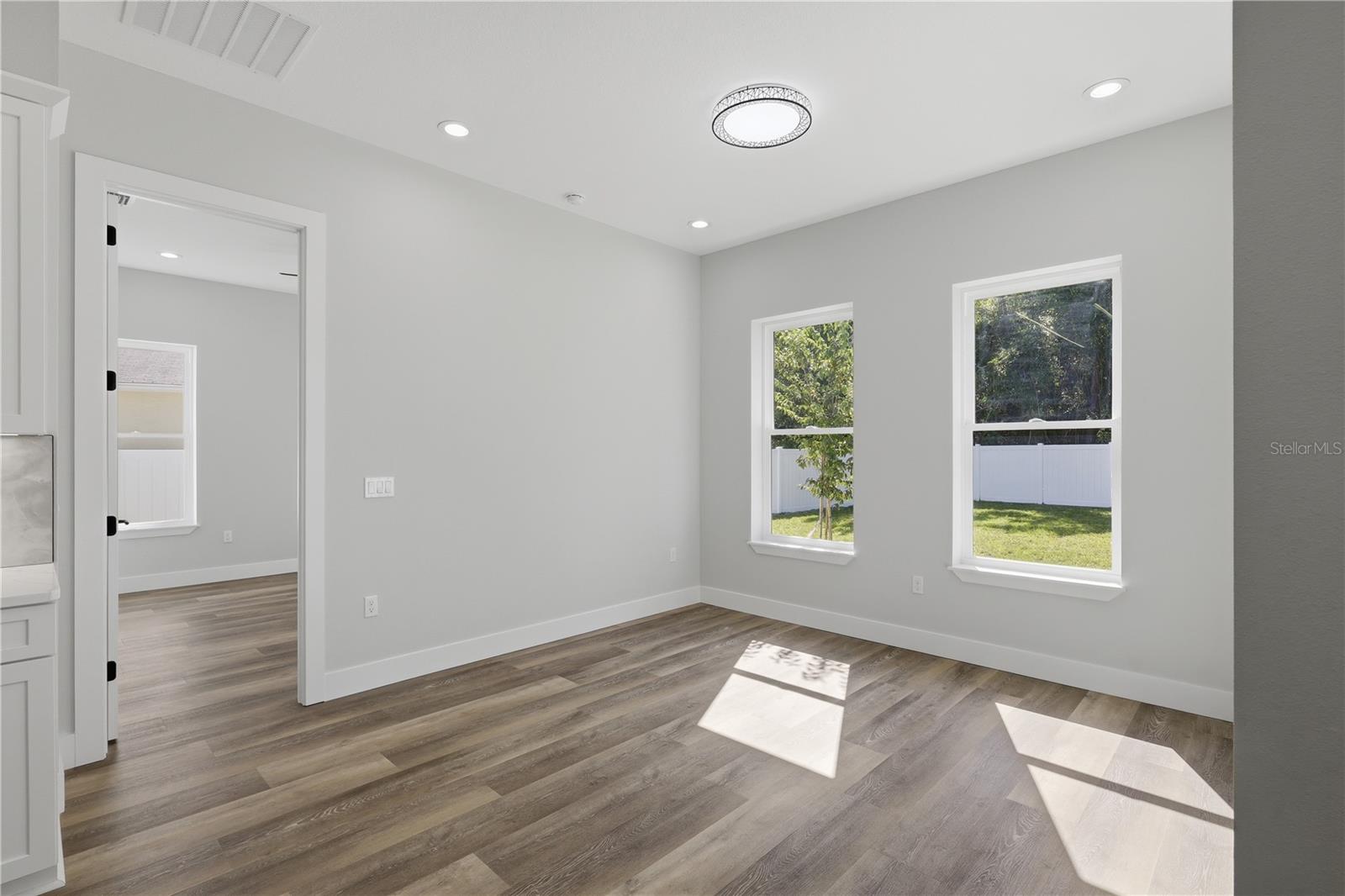 BELLE TERRE - Residential