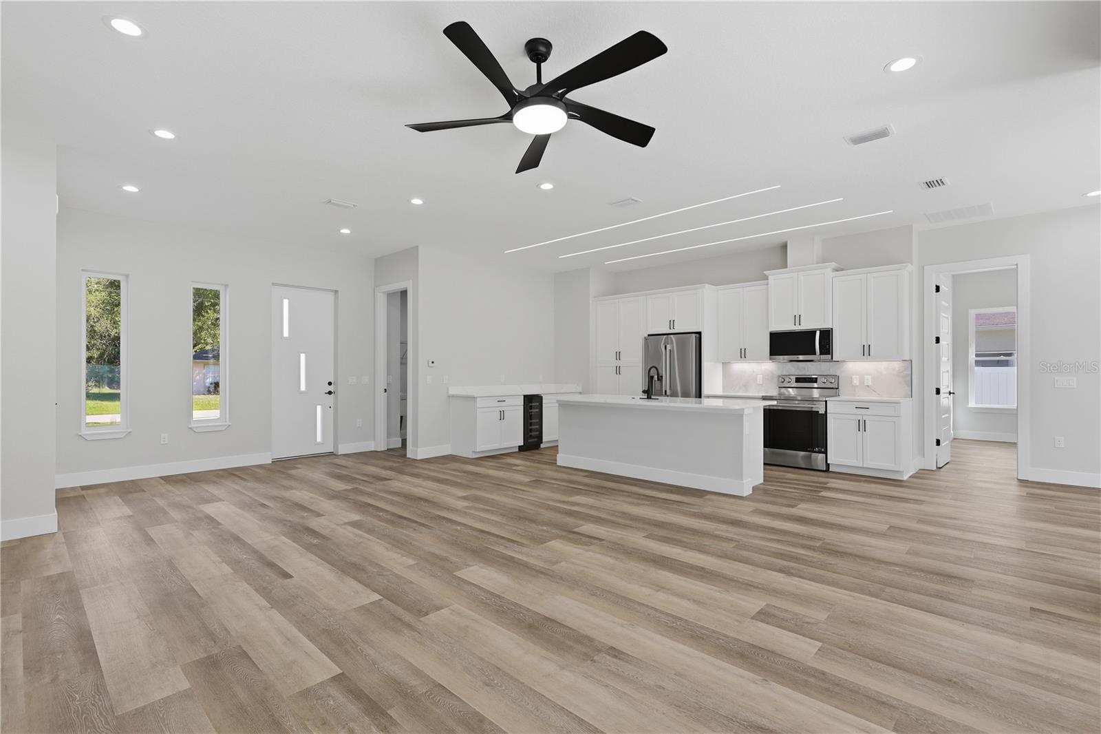 BELLE TERRE - Residential
