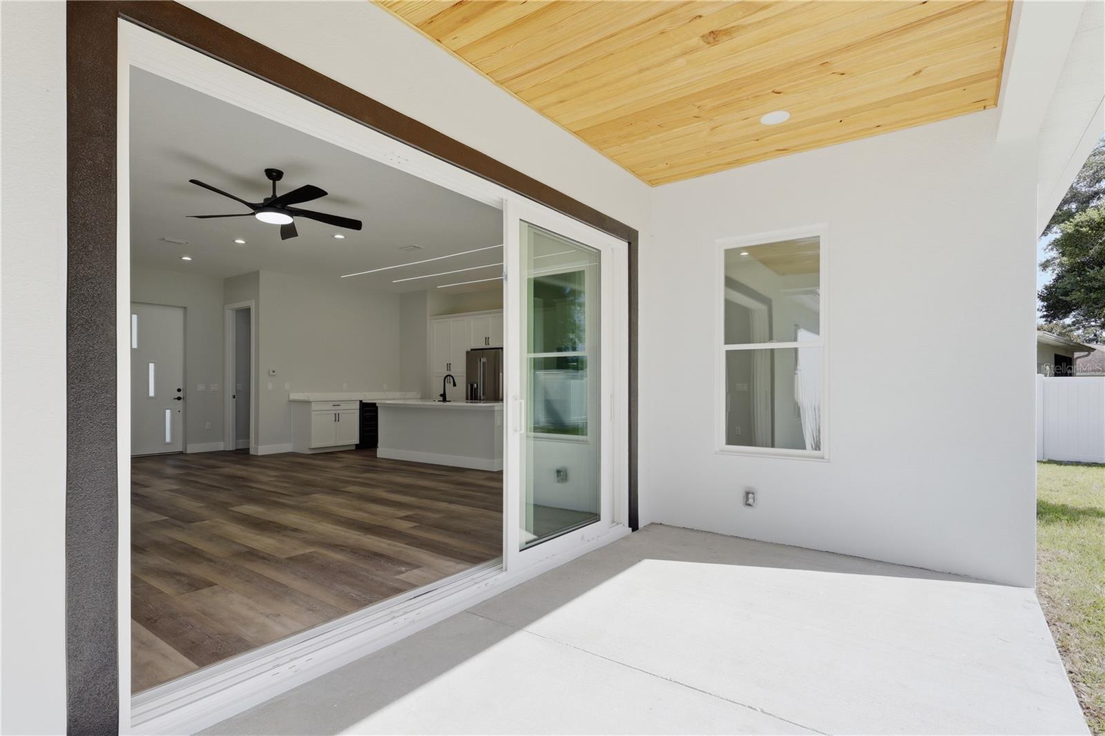 BELLE TERRE - Residential