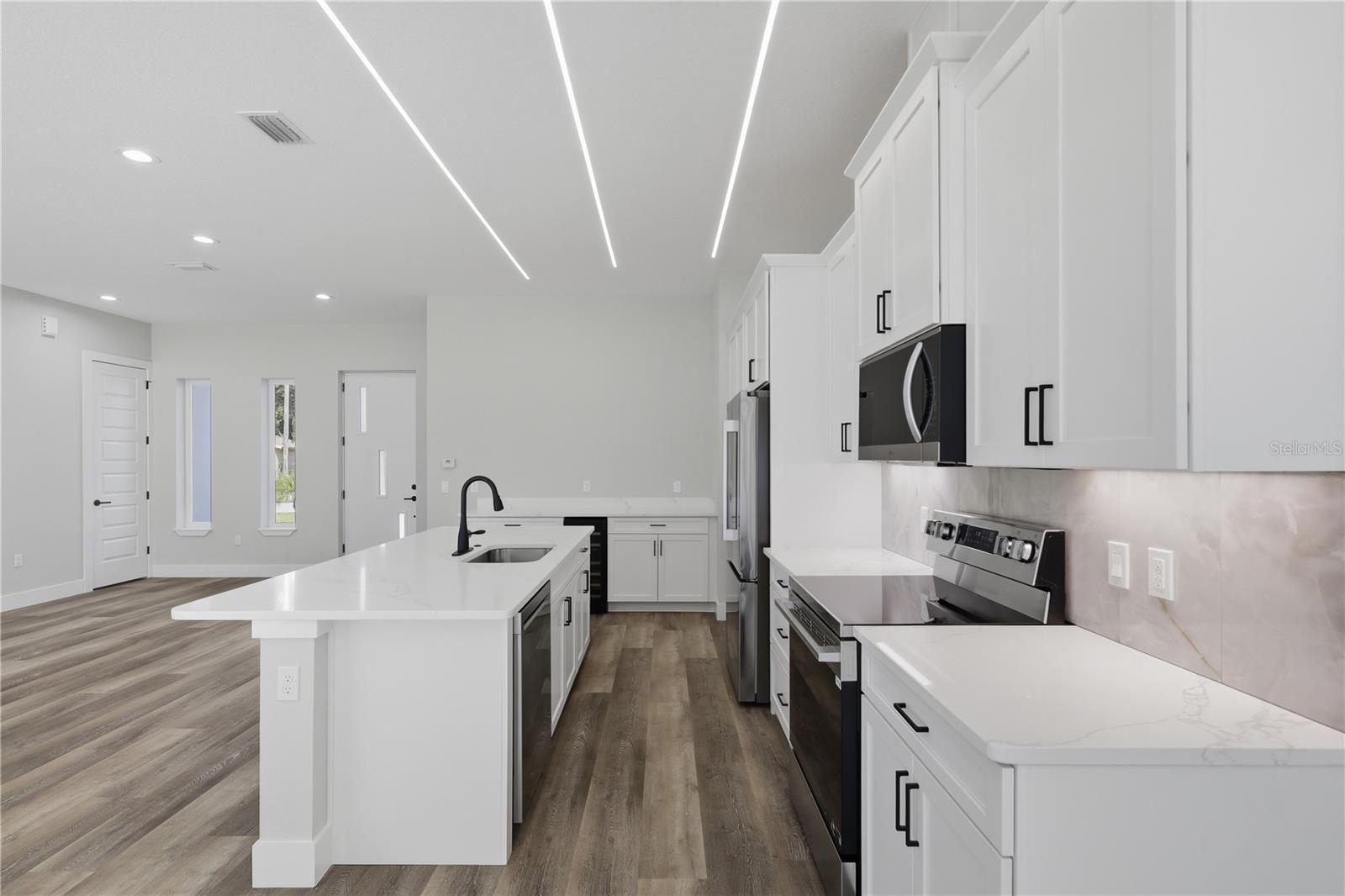 BELLE TERRE - Residential