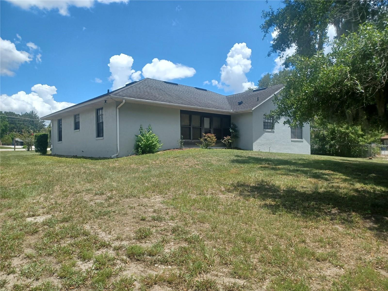 TAVARES VELMA SUB - Residential
