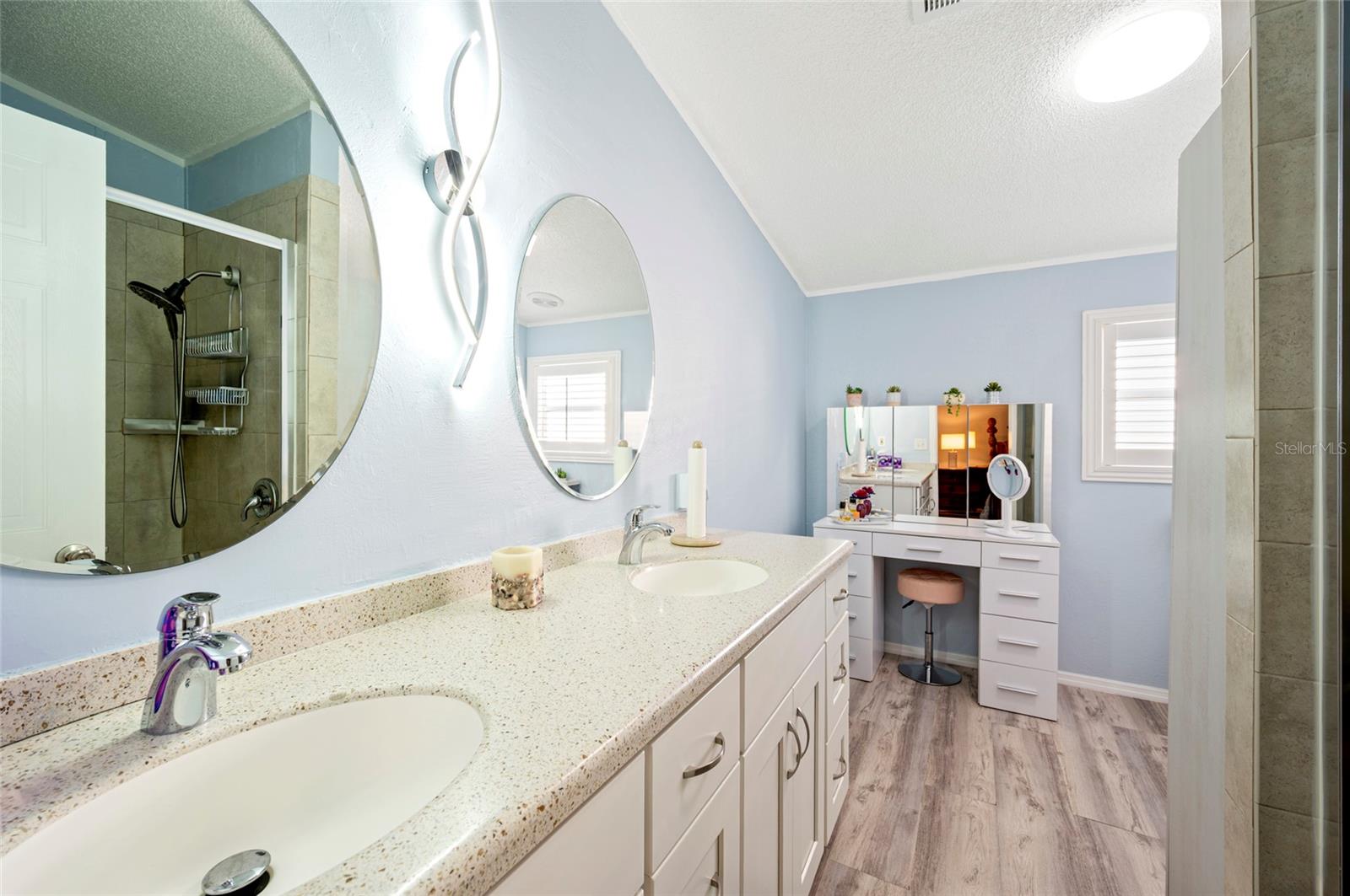 RIVER FOREST MHP - Residential