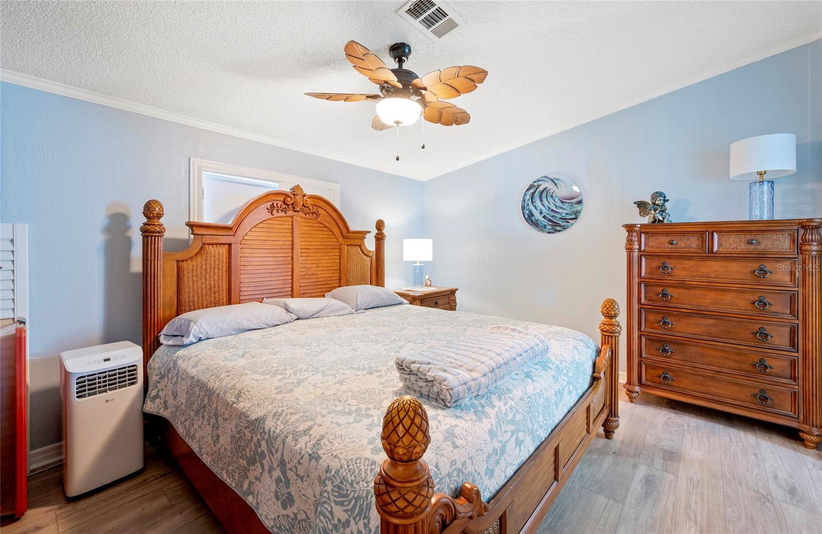 RIVER FOREST MHP - Residential