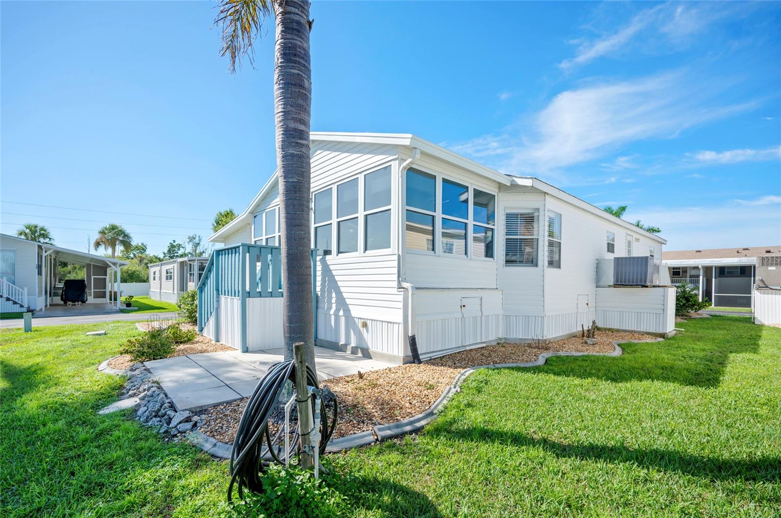 RIVER FOREST MHP - Residential