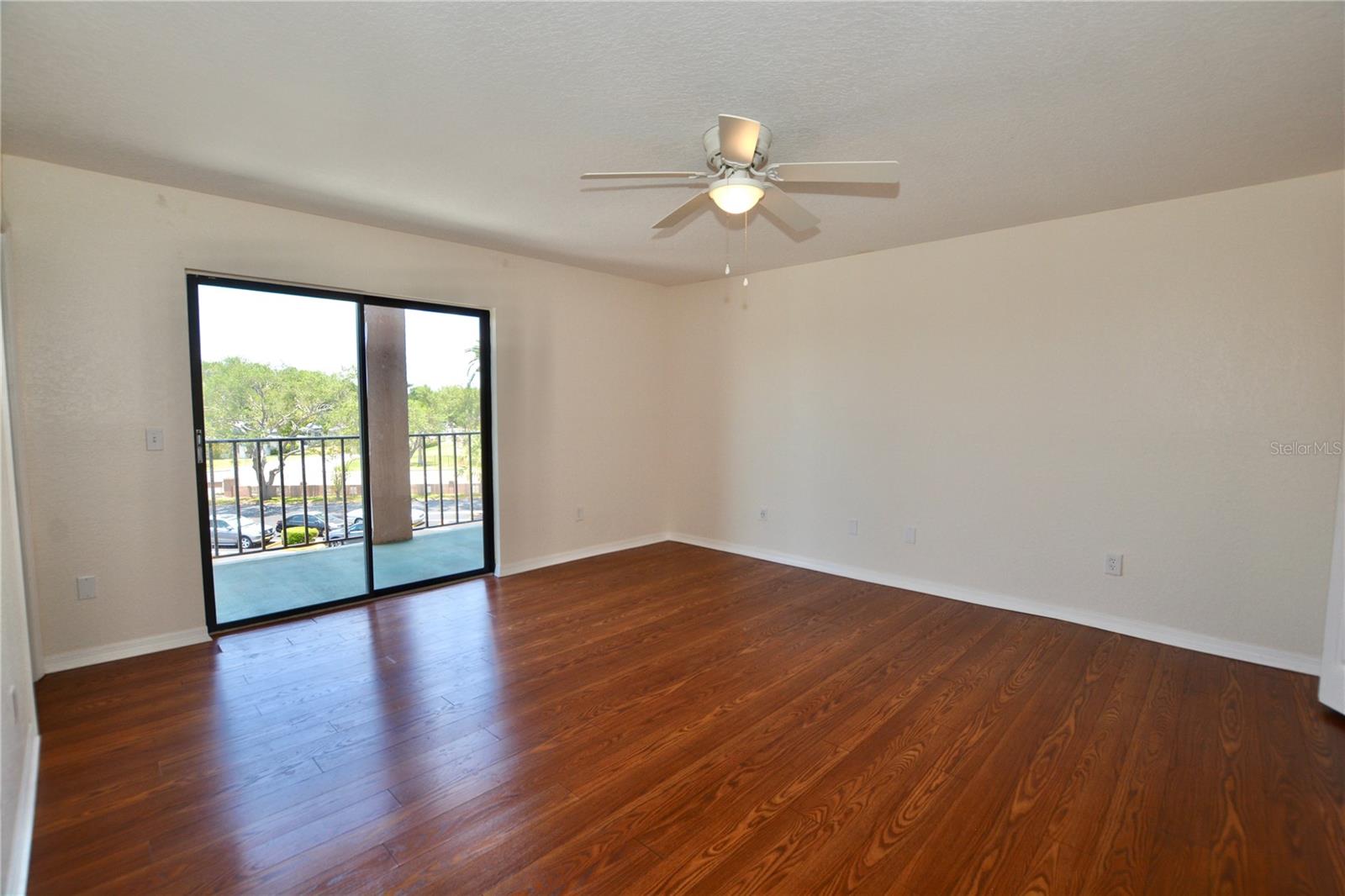 GOLFVIEW II CONDO - Residential