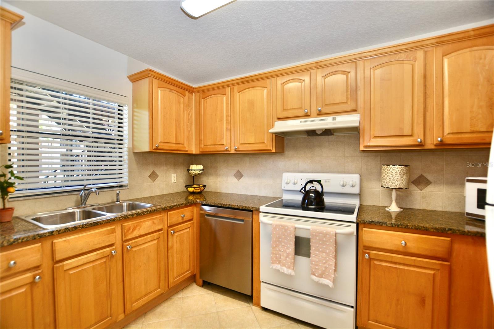 GOLFVIEW II CONDO - Residential