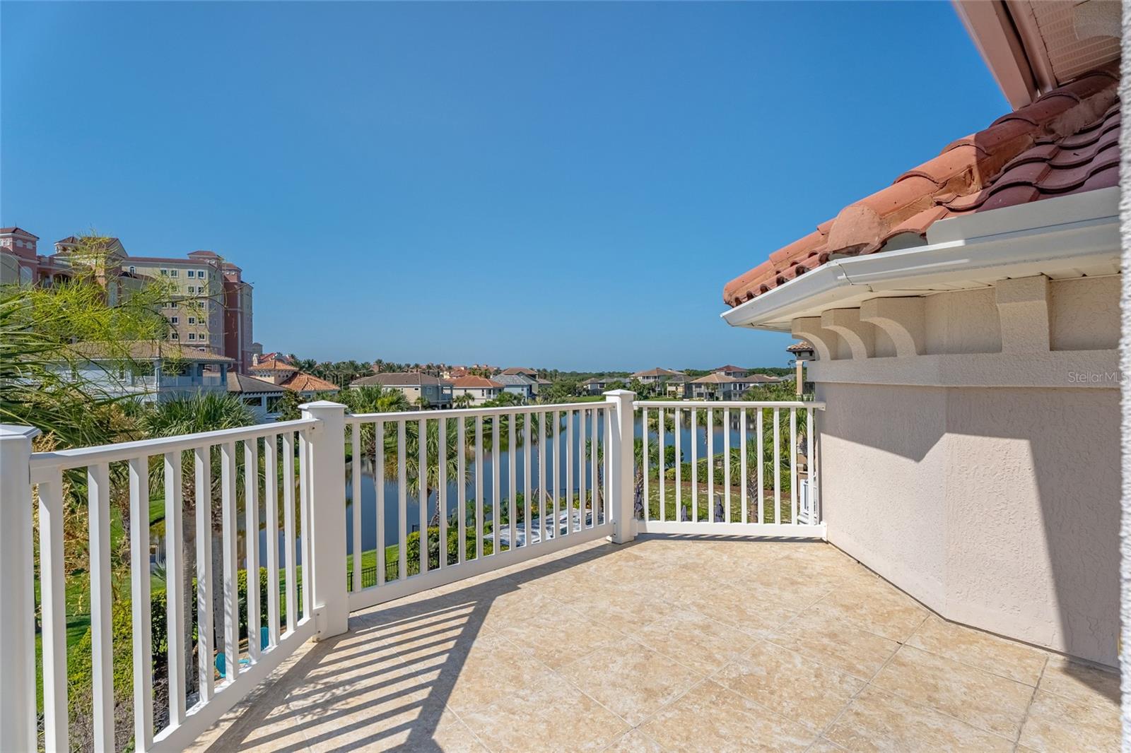NORTHSHORE 4 - Residential