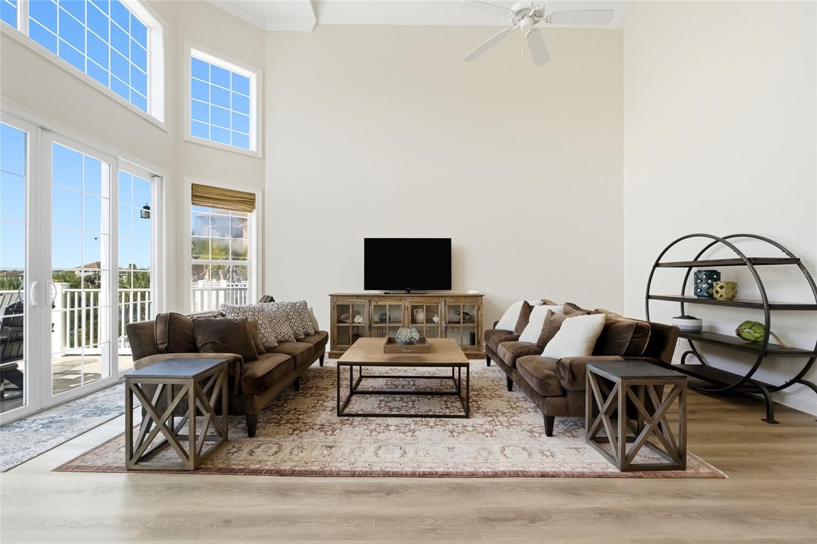 NORTHSHORE 4 - Residential