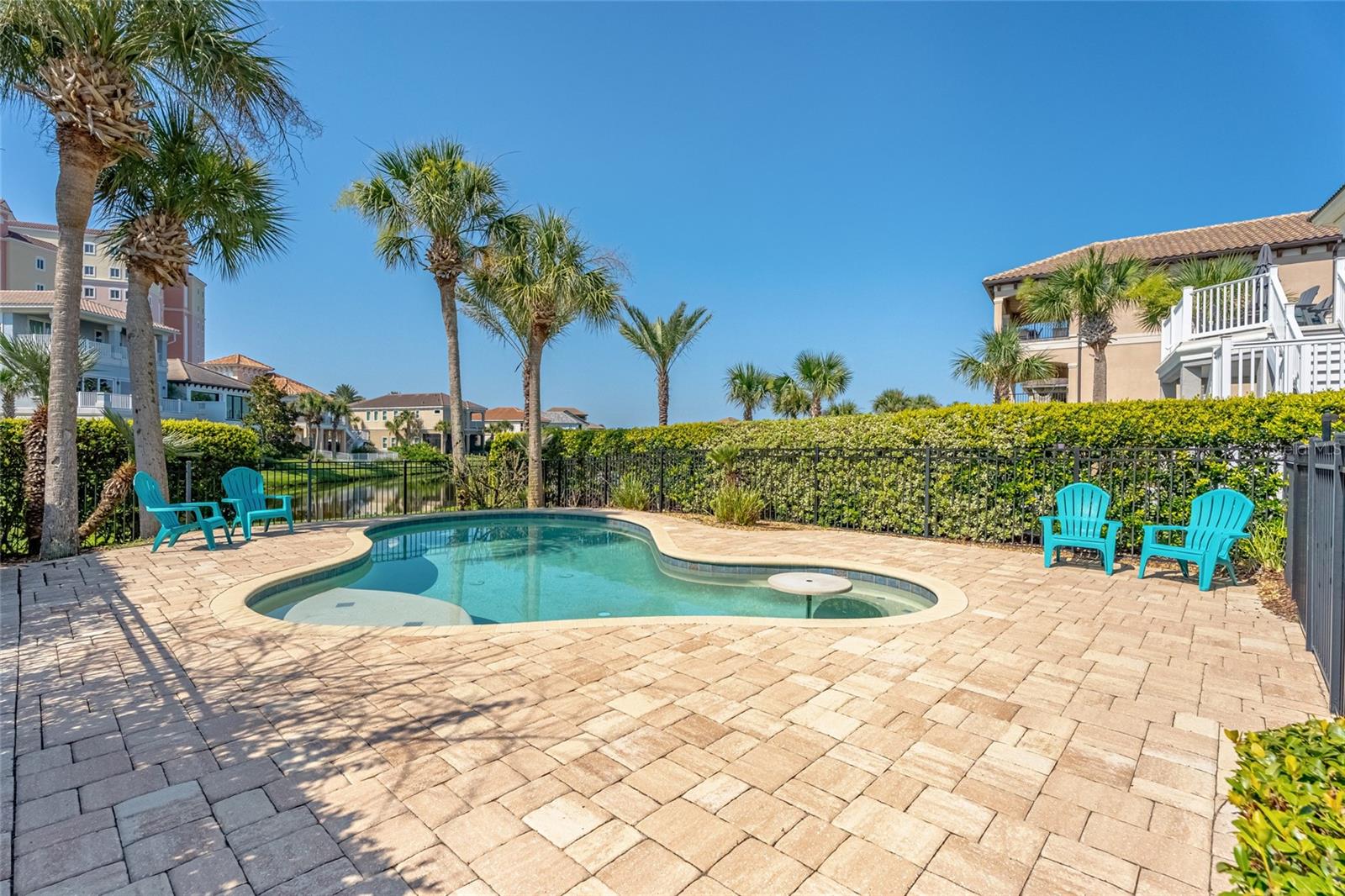 NORTHSHORE 4 - Residential