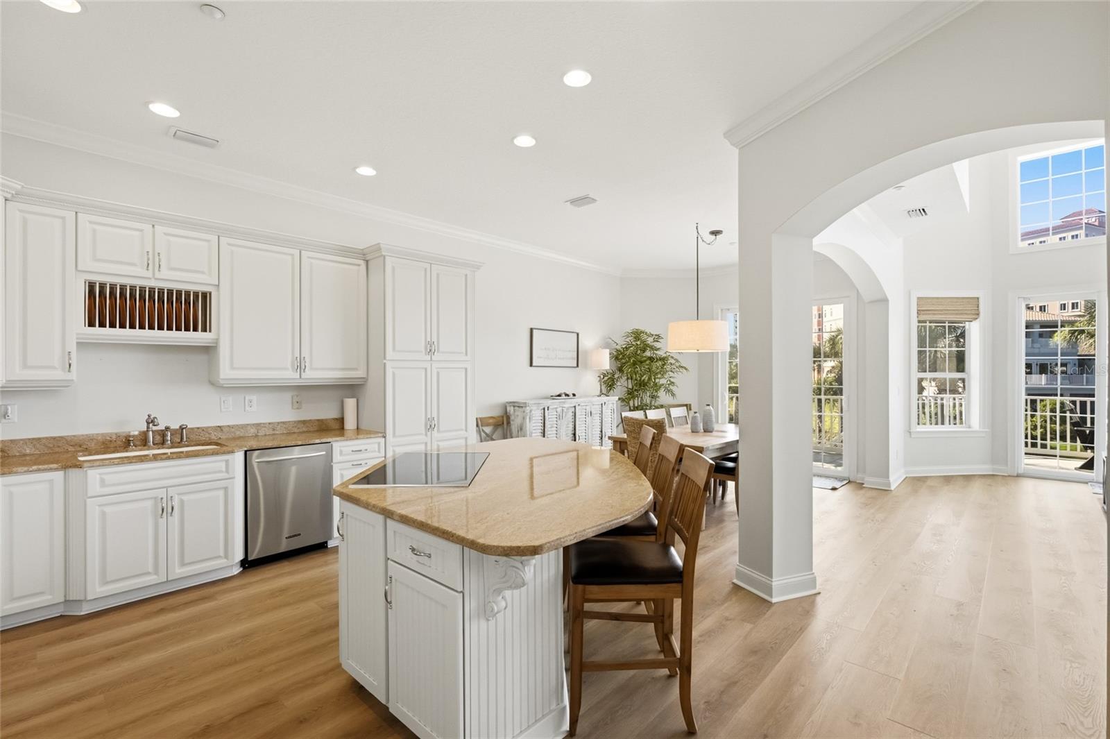 NORTHSHORE 4 - Residential