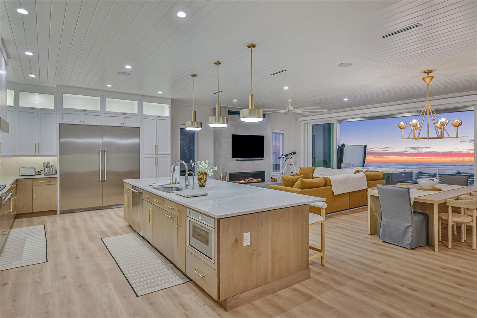 SUNRISE BEACH SUB - Residential