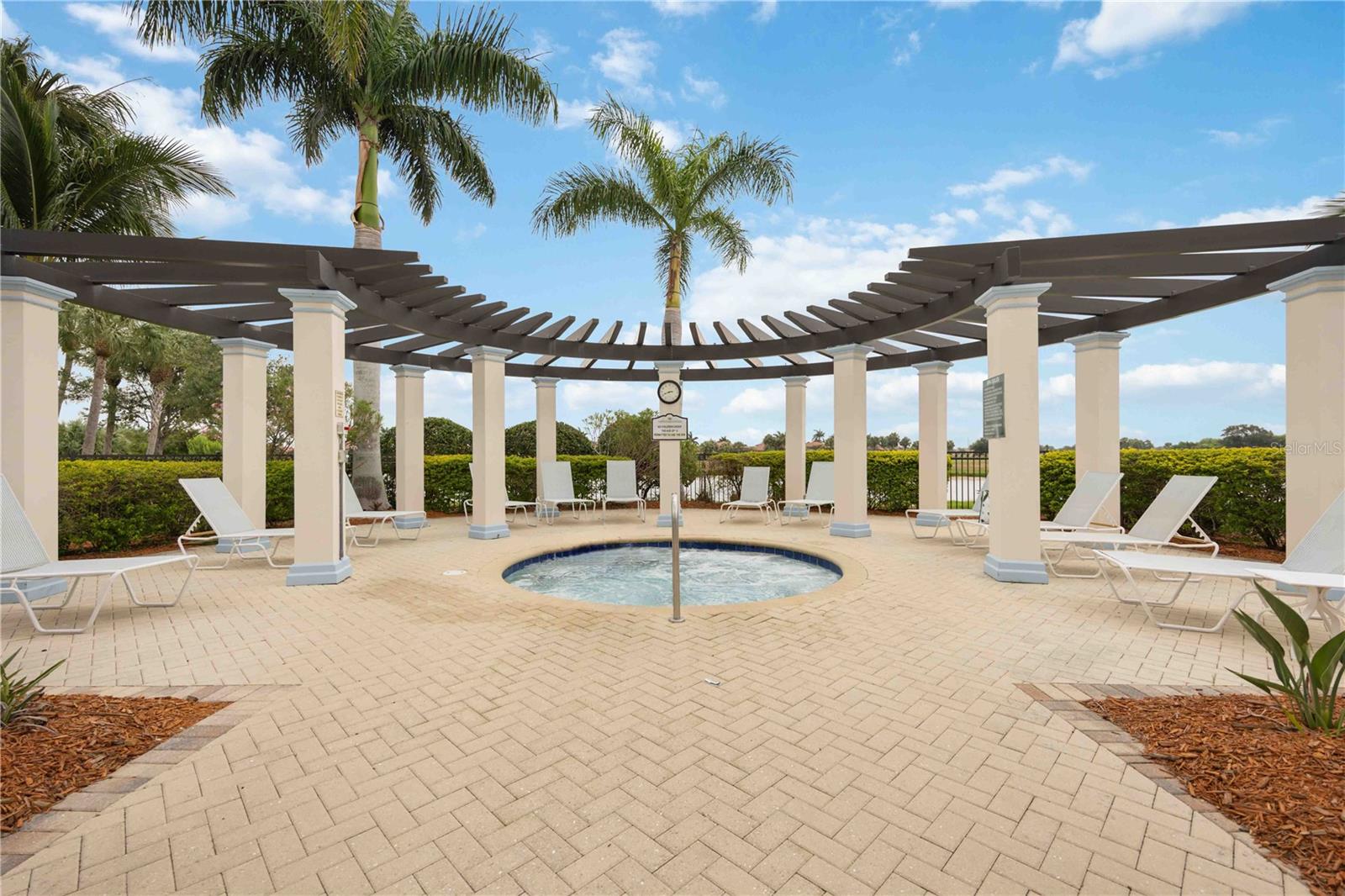 SARASOTA NATIONAL PH 13-B - Residential