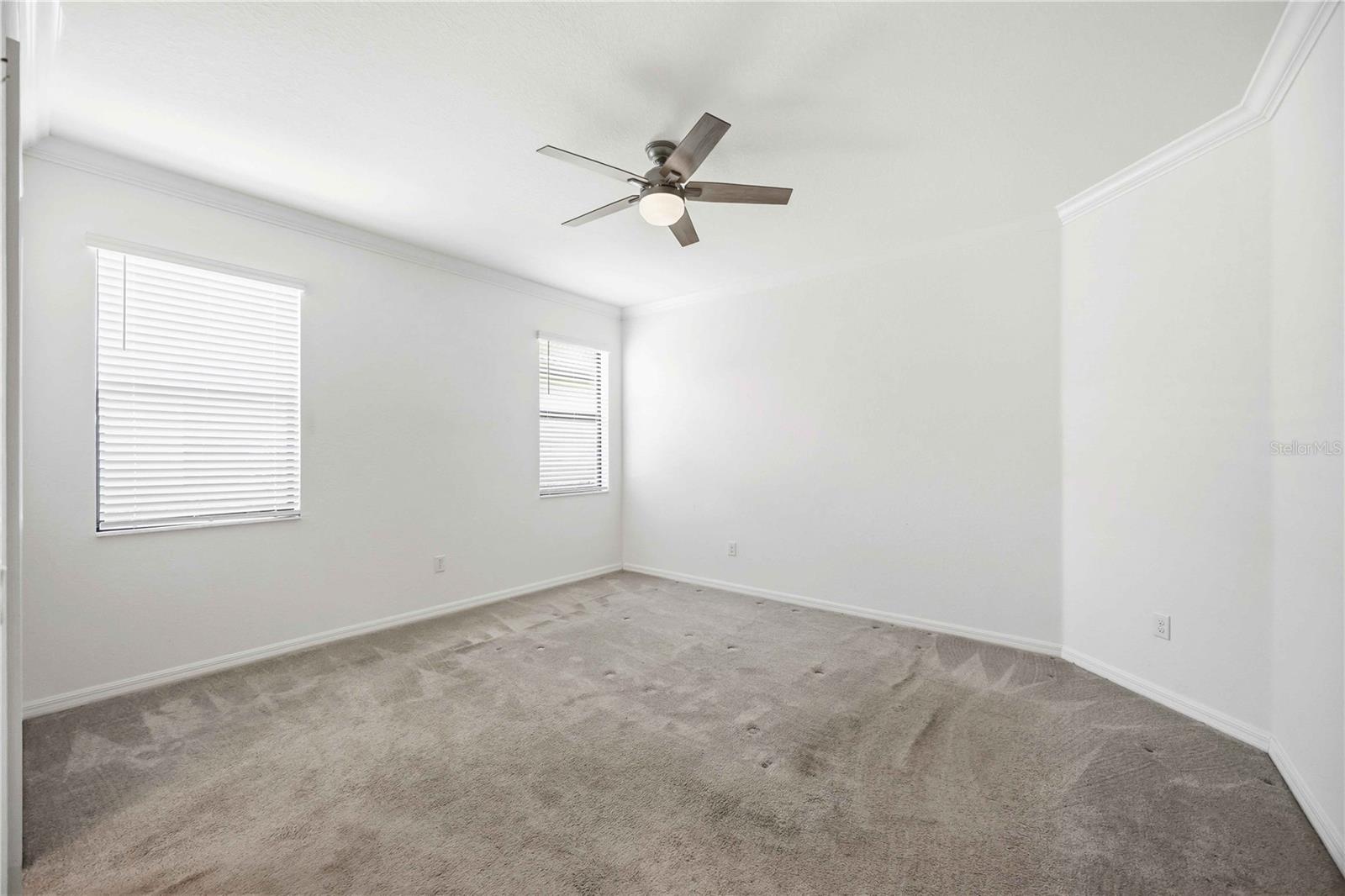 SARASOTA NATIONAL PH 13-B - Residential