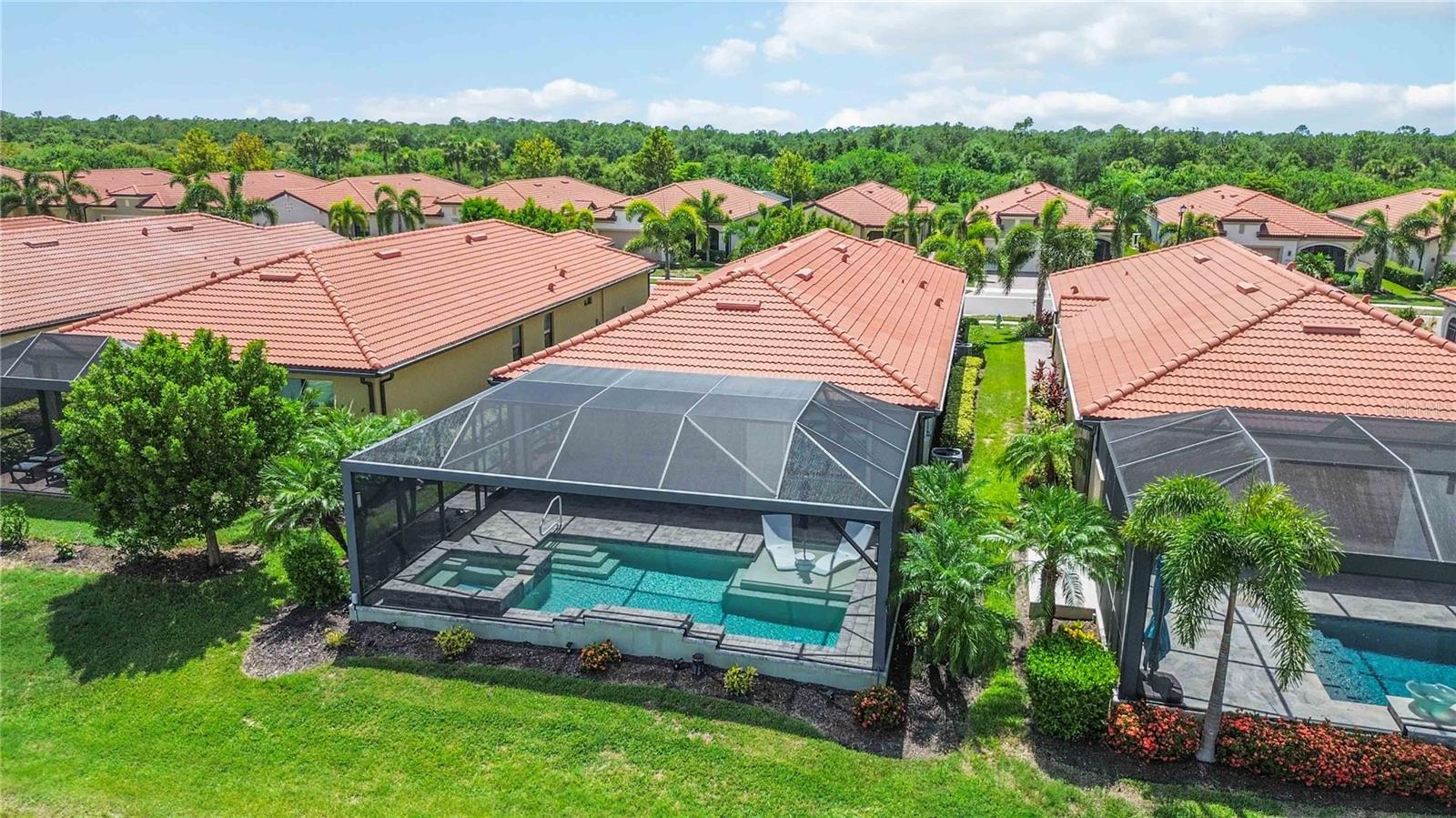 SARASOTA NATIONAL PH 13-B - Residential