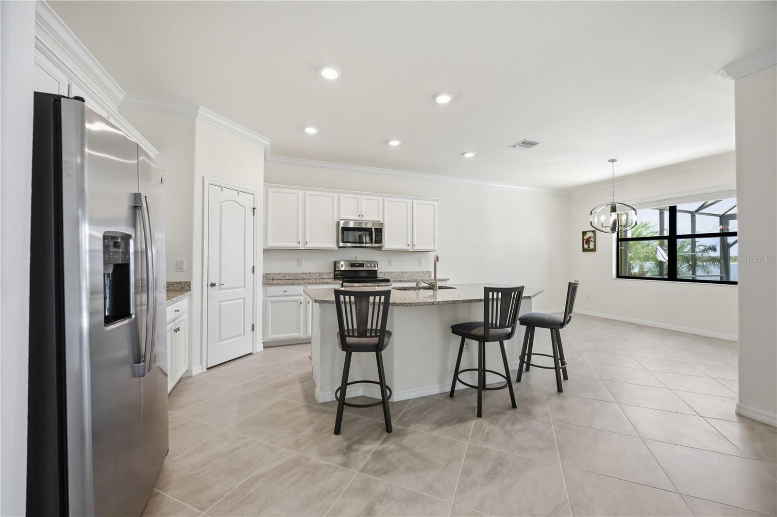 SARASOTA NATIONAL PH 13-B - Residential