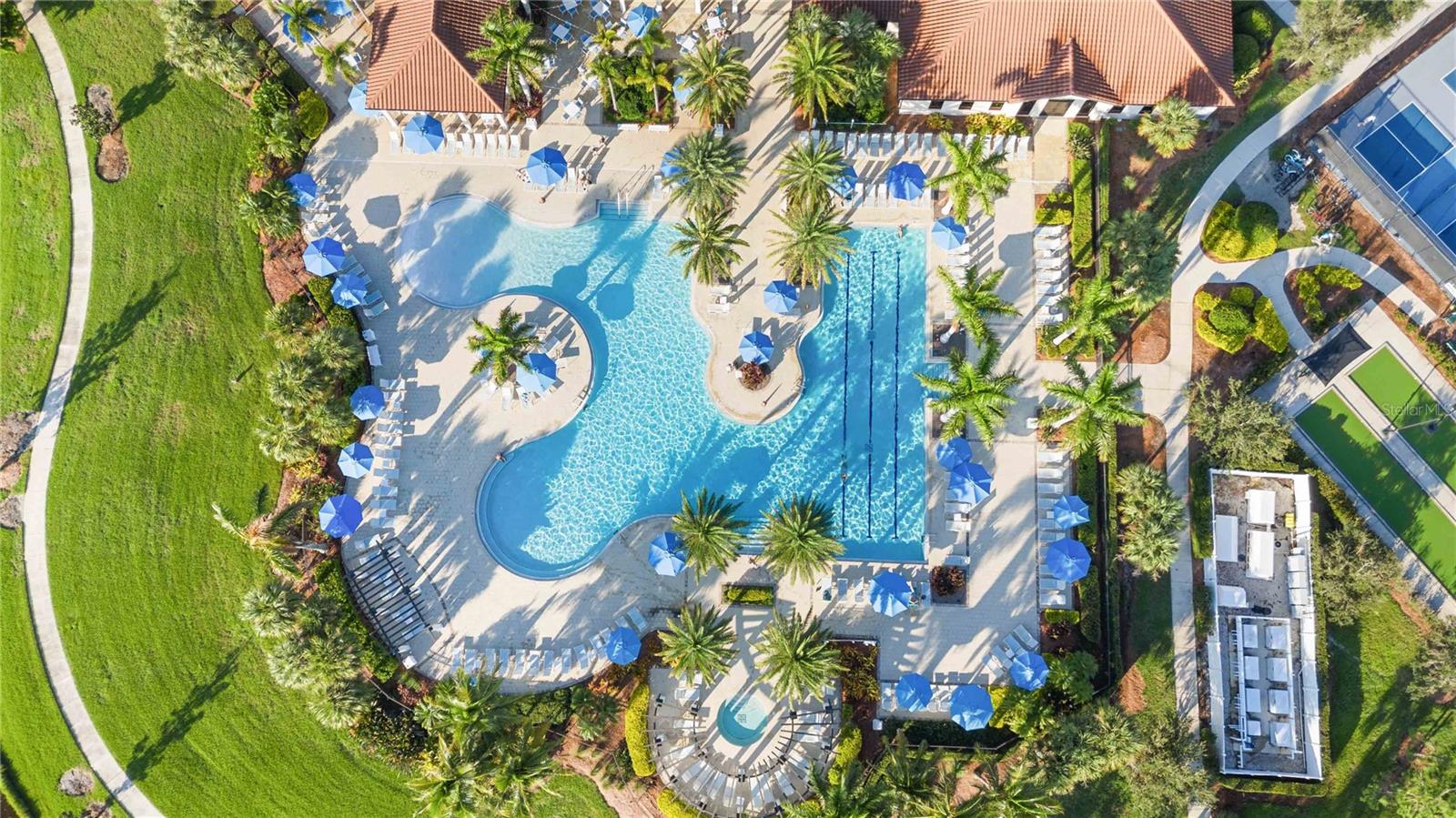 SARASOTA NATIONAL PH 13-B - Residential