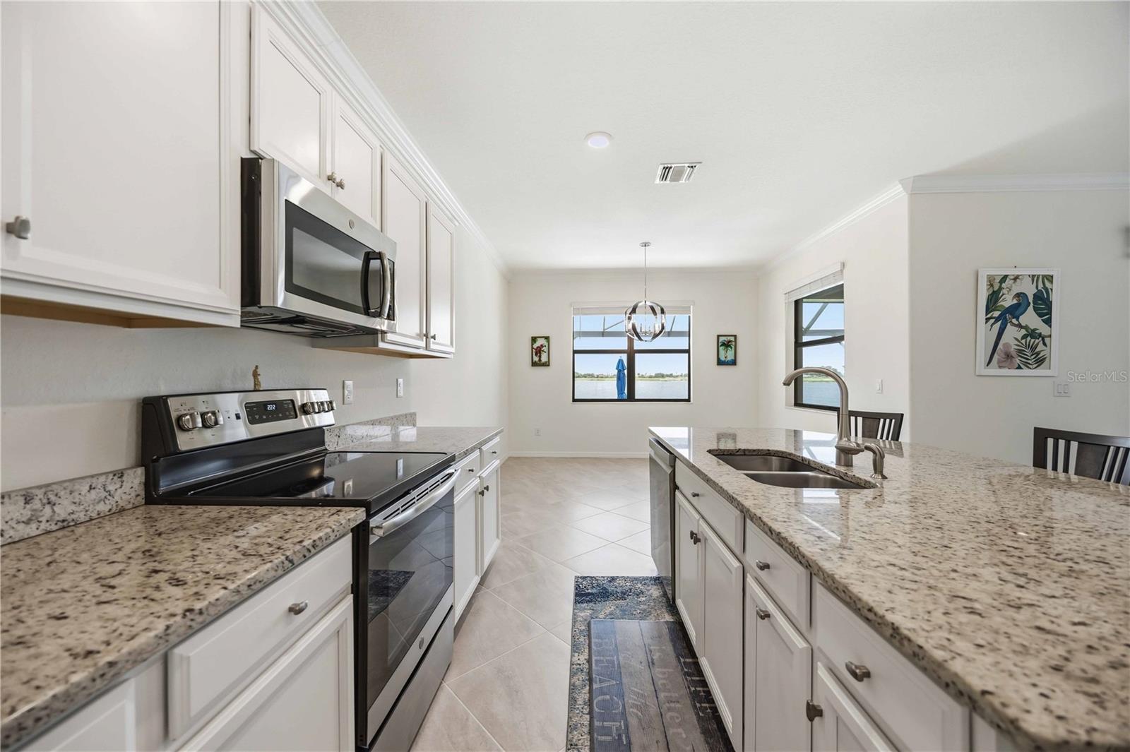 SARASOTA NATIONAL PH 13-B - Residential