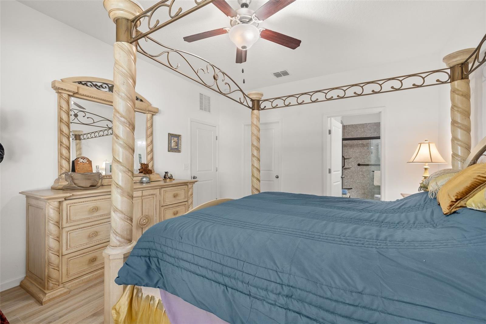 SHEARWATER ESTATES - Residential