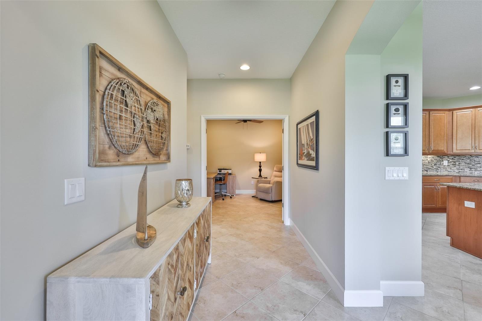 SUN CITY CENTER UNIT 274 & 2 - Residential