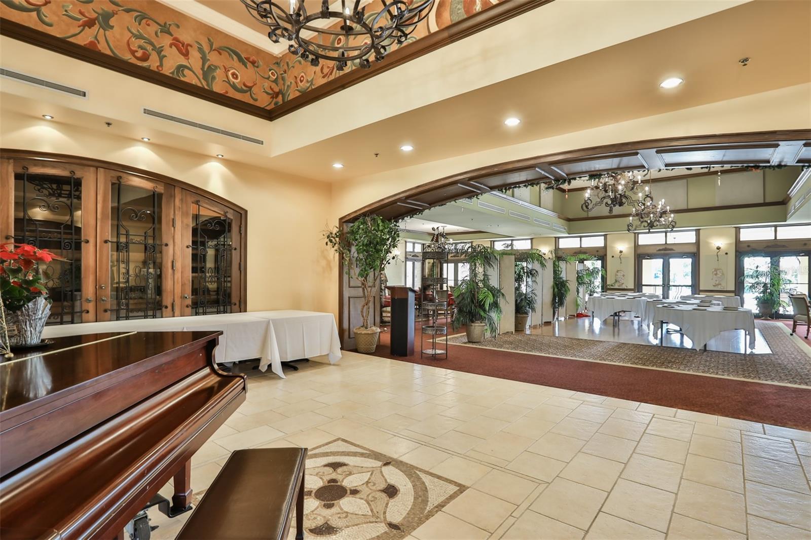 SUN CITY CENTER UNIT 274 & 2 - Residential