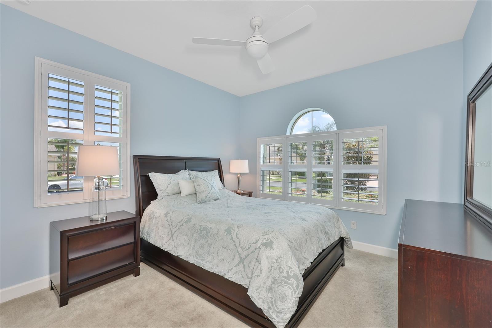 SUN CITY CENTER UNIT 274 & 2 - Residential
