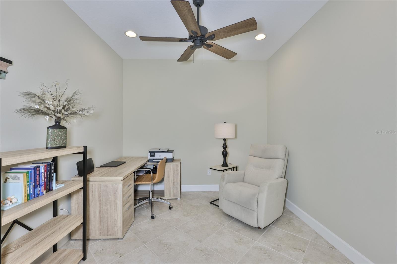 SUN CITY CENTER UNIT 274 & 2 - Residential