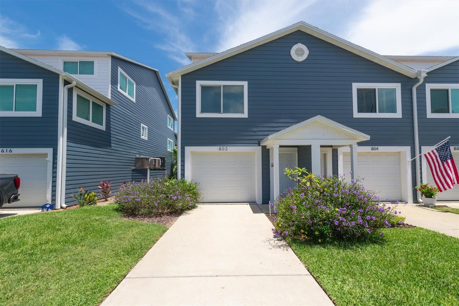 HIDDEN HARBOUR - Residential Lease