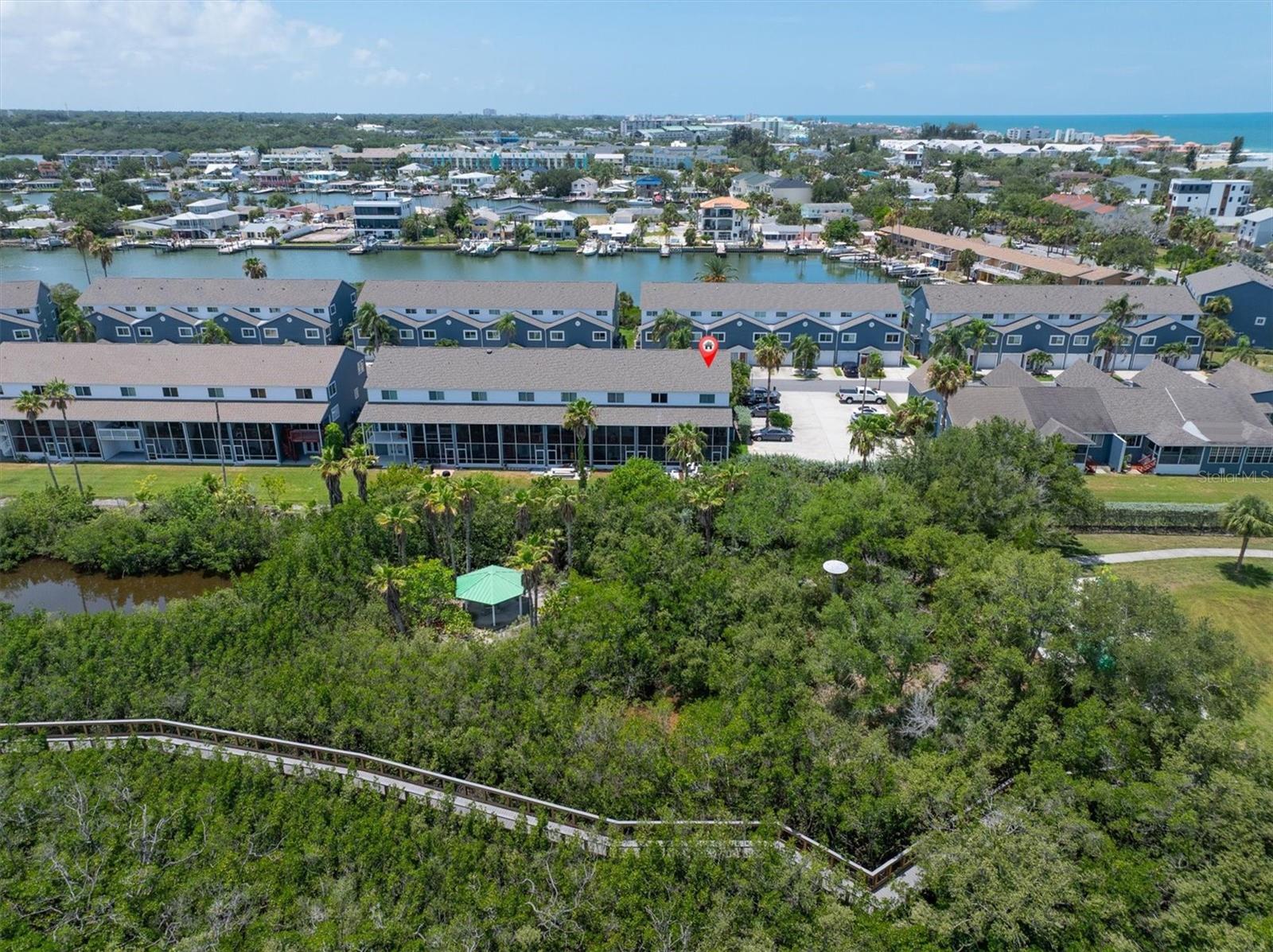 HIDDEN HARBOUR - Residential Lease