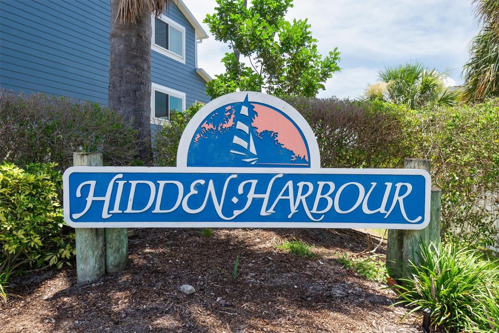 HIDDEN HARBOUR - Residential Lease