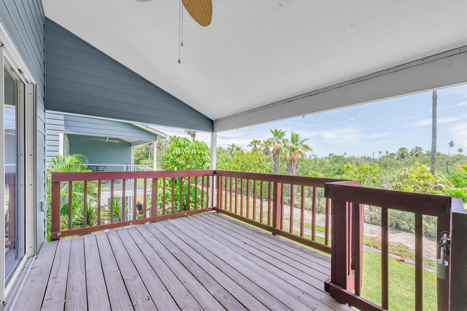 HIDDEN HARBOUR - Residential Lease