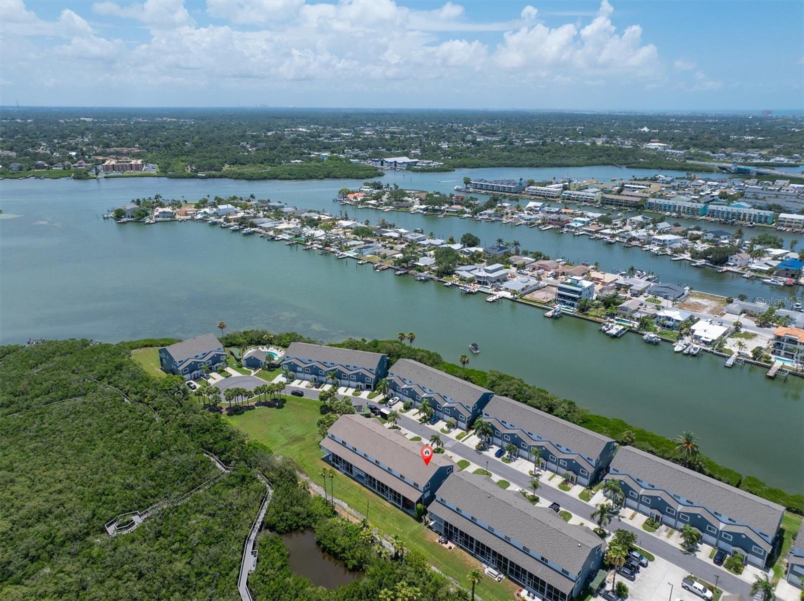 HIDDEN HARBOUR - Residential Lease