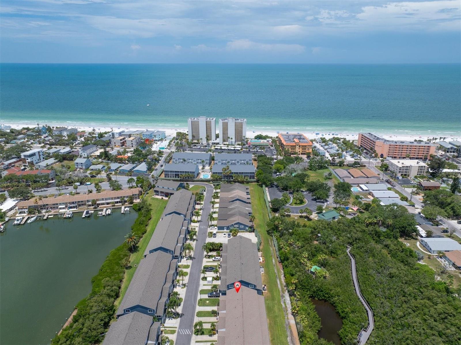 HIDDEN HARBOUR - Residential Lease