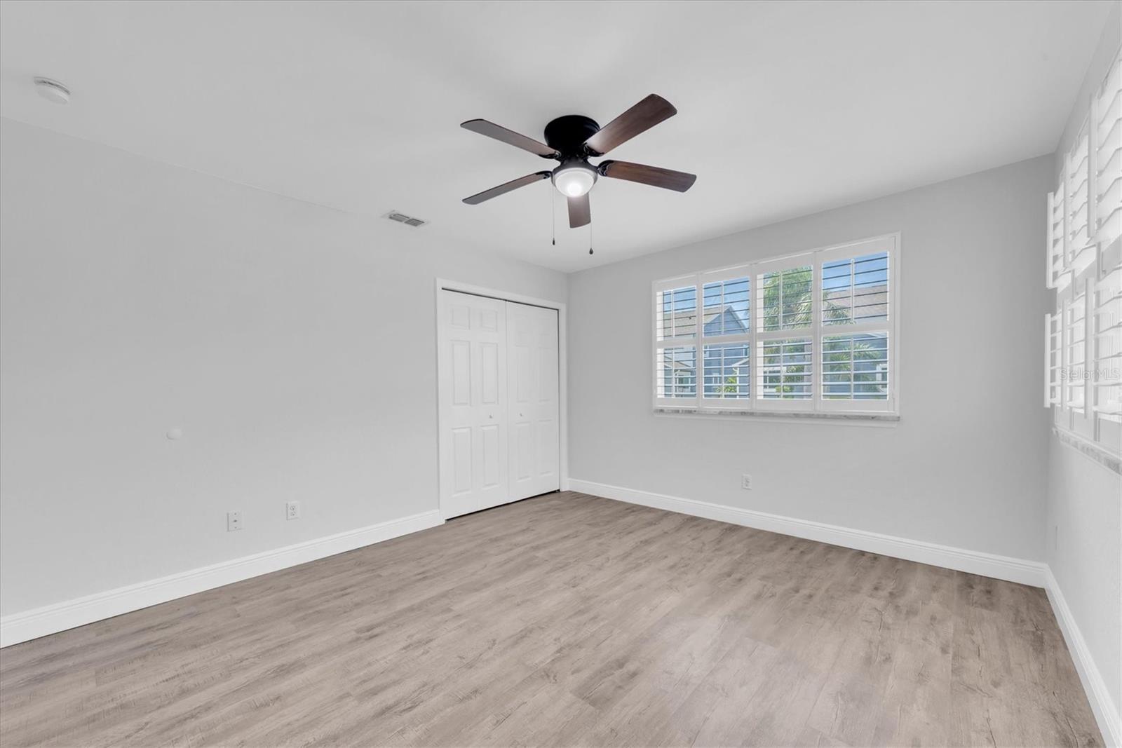 HIDDEN HARBOUR - Residential Lease