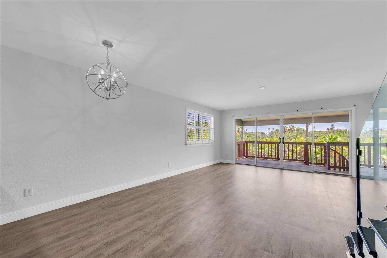 HIDDEN HARBOUR - Residential Lease