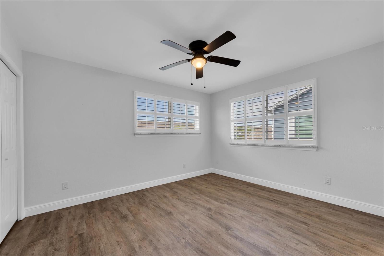 HIDDEN HARBOUR - Residential Lease