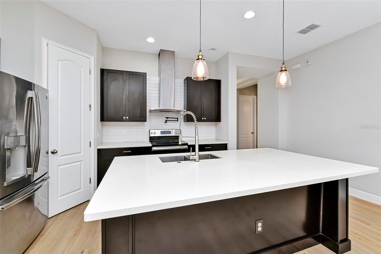 LAUREATE PARK PH 7 - Residential