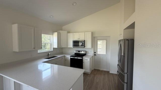 ORANGE BLOSSOM ESTATE - Residential