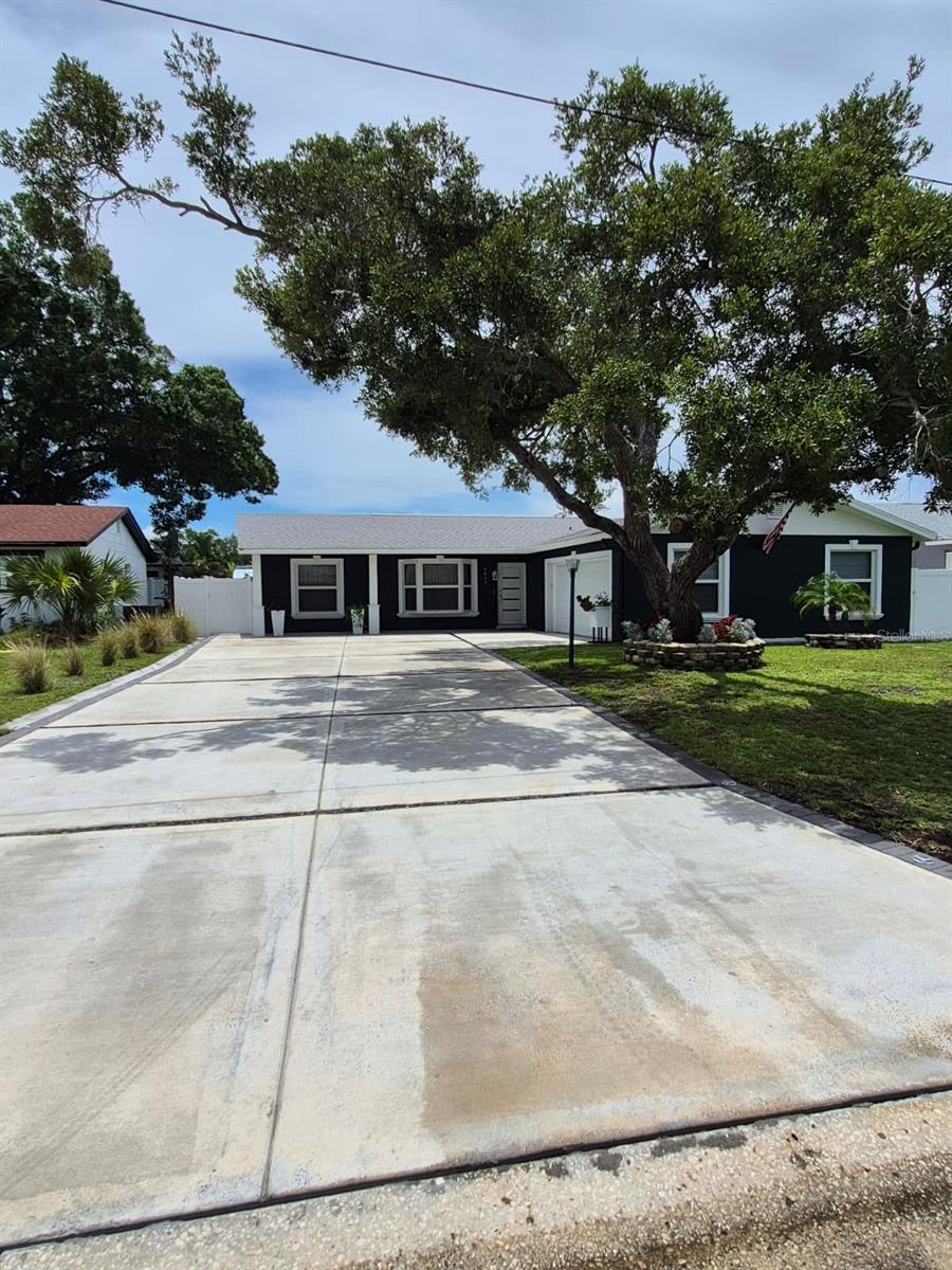 Beautifully remodeled 3-bedroom, 2-bathroom home with a 2-car garage, offering modern upgrades and exceptional functionality. This property has been fully renovated, featuring a brand-new kitchen, updated bathrooms, fresh interior and exterior paint, new appliances, and updated plumbing throughout.
Major systems have been recently replaced for peace of mind, including a roof that is only 6 months old, as well as a water heater, air conditioning, and sprinklers system, less than one year old.
The home also boasts an expansive driveway with ample parking for up to 6 vehicles, perfect for guests or multiple drivers.
Located in a desirable Tampa Shores subdivision that includes a private boat ramp with direct access to Tampa Bay, this property is ideal for boating enthusiasts and those who enjoy fishing and waterfront activities.
Move-in ready and designed for comfort, convenience, and lifestyle.