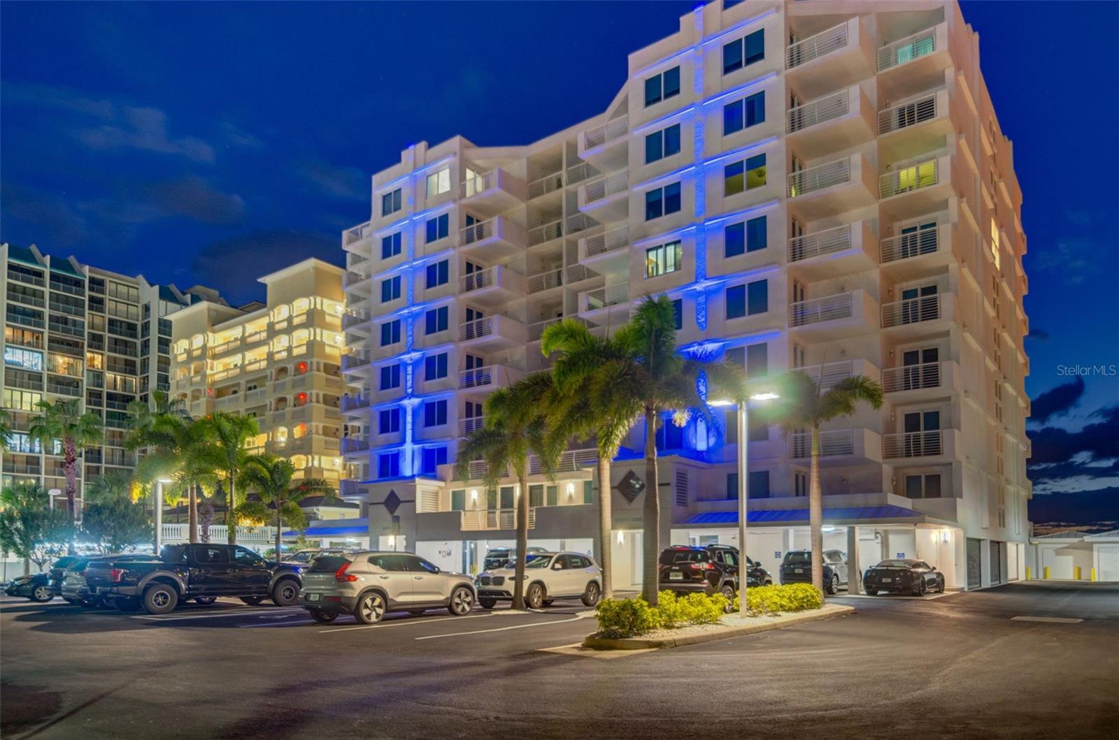 UTOPIA CONDO - Residential